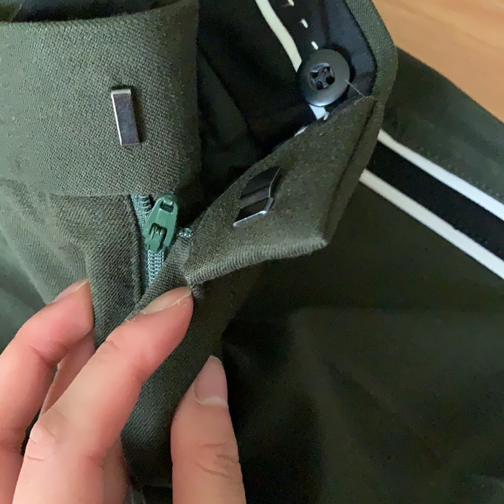 Olive green striped pant - Picture 5 of 5